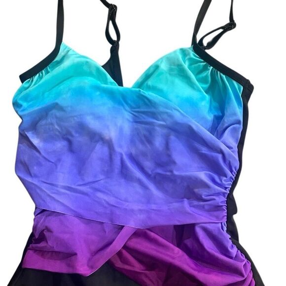 Miracle suit ombré color one piece bathing suit size medium - Picture 2 of 6